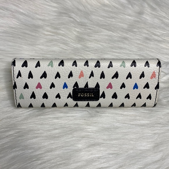 FOSSIL Hard Shell Leather Heart Print Glasses Case Foldable - Picture 1 of 6